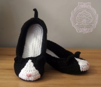 Crochet Tuxedo Cat Slippers Complete Version　かぎ編みの鉢割れ猫ルームシューズ完全版